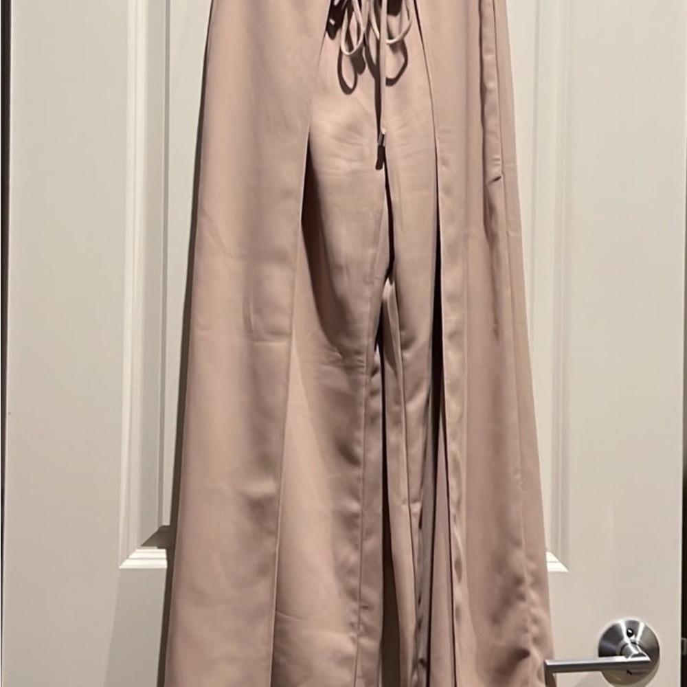 Tailored dress pants. Good for petite 5’ with heels.